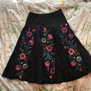 NWT Autograph Embroidered Flowers Metal Studs Floral Ethnic Black Skirt 2